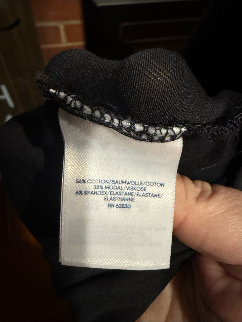 Lands' End Black Short-Sleeve Tie-Front Women's Tee - Picture 4 of 5